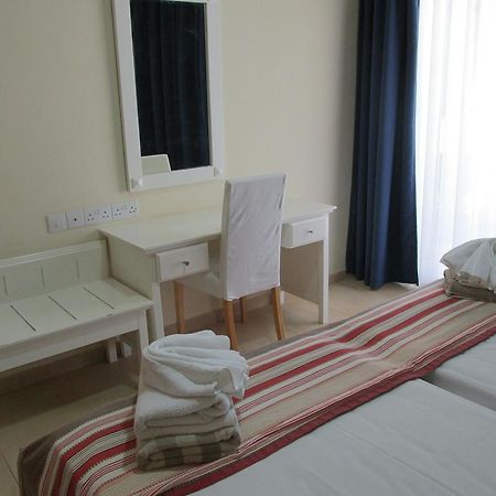 Royal Blue Hotel & Spa Geroskipou 외부 사진