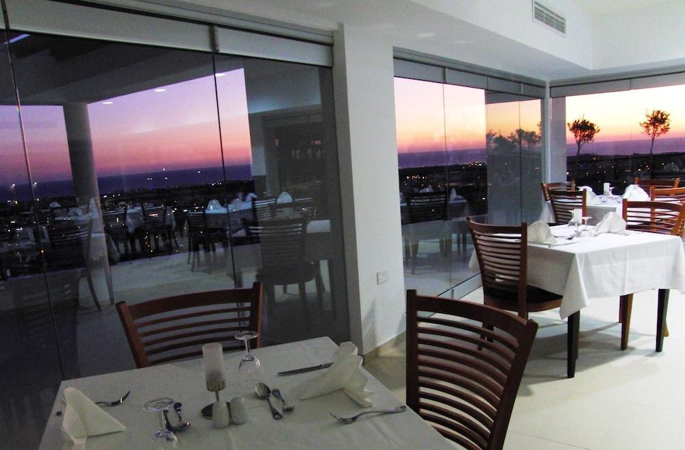 Royal Blue Hotel & Spa Geroskipou 외부 사진